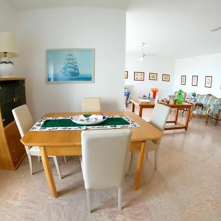 Vacation Apulia Properties - Belvedere Apartman